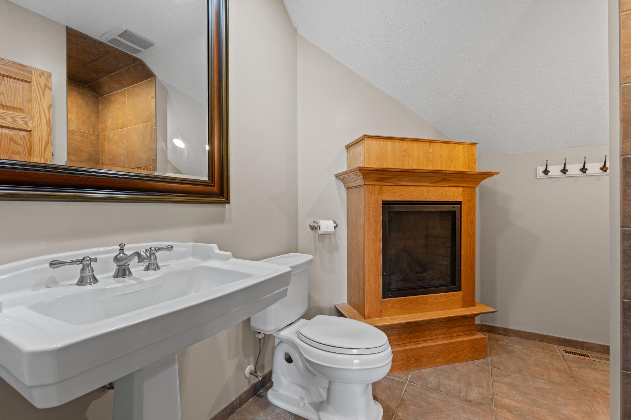 2418 5th Street Southwest Rochester, MN 55902 - Photo 39 of 53