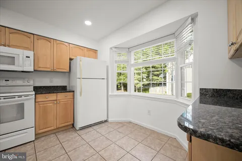 $449,000 | 148 Barnsfield Court, Unit 204, Gaithersburg, MD 20878