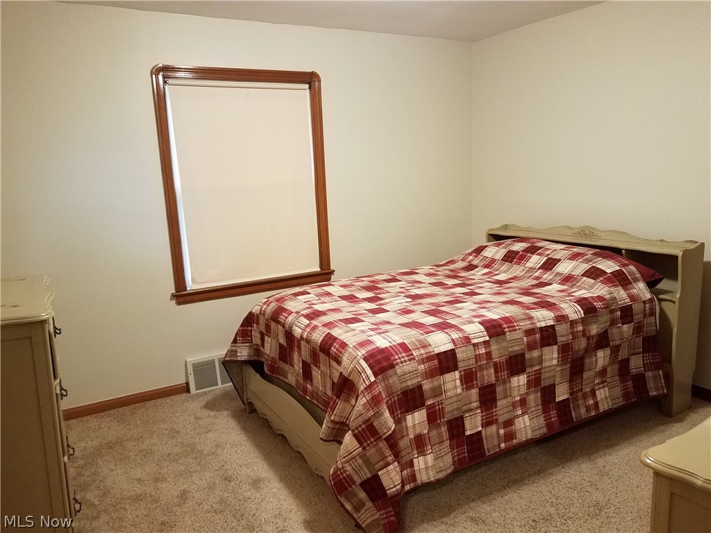 6172 Turney Road Cleveland, OH 44125 - Photo 9 of 26 Gallery Image 9
