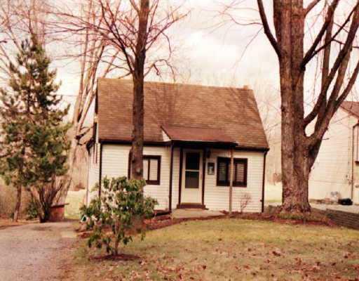 1796 Locust Road Franklin Park, PA 15143 - Photo 1 of 1 Gallery Image 1