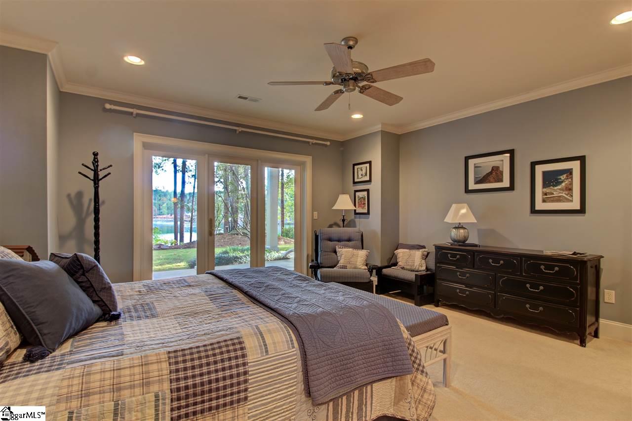 136 Talons Point Road Seneca, SC 29672 - Photo 31 of 36
