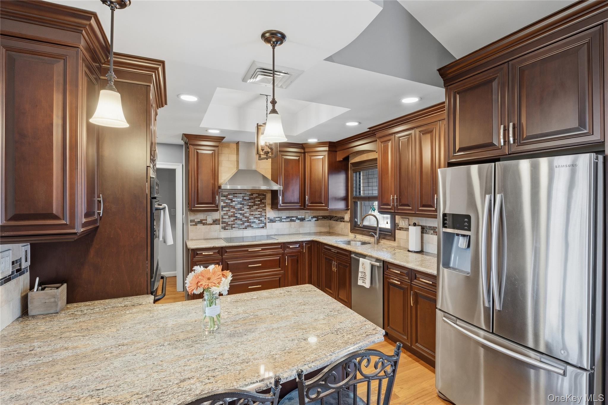 2489 Eileen Road Oceanside, NY 11572 - Photo 7 of 34
