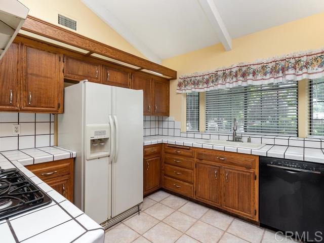965 Morro Road Fallbrook, CA 92028 - Photo 7 of 25