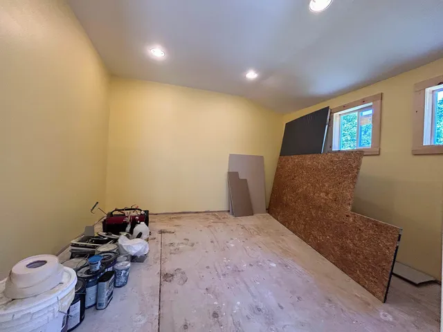 $140,000 | 56 Furnace Street, Springfield, VT 05156