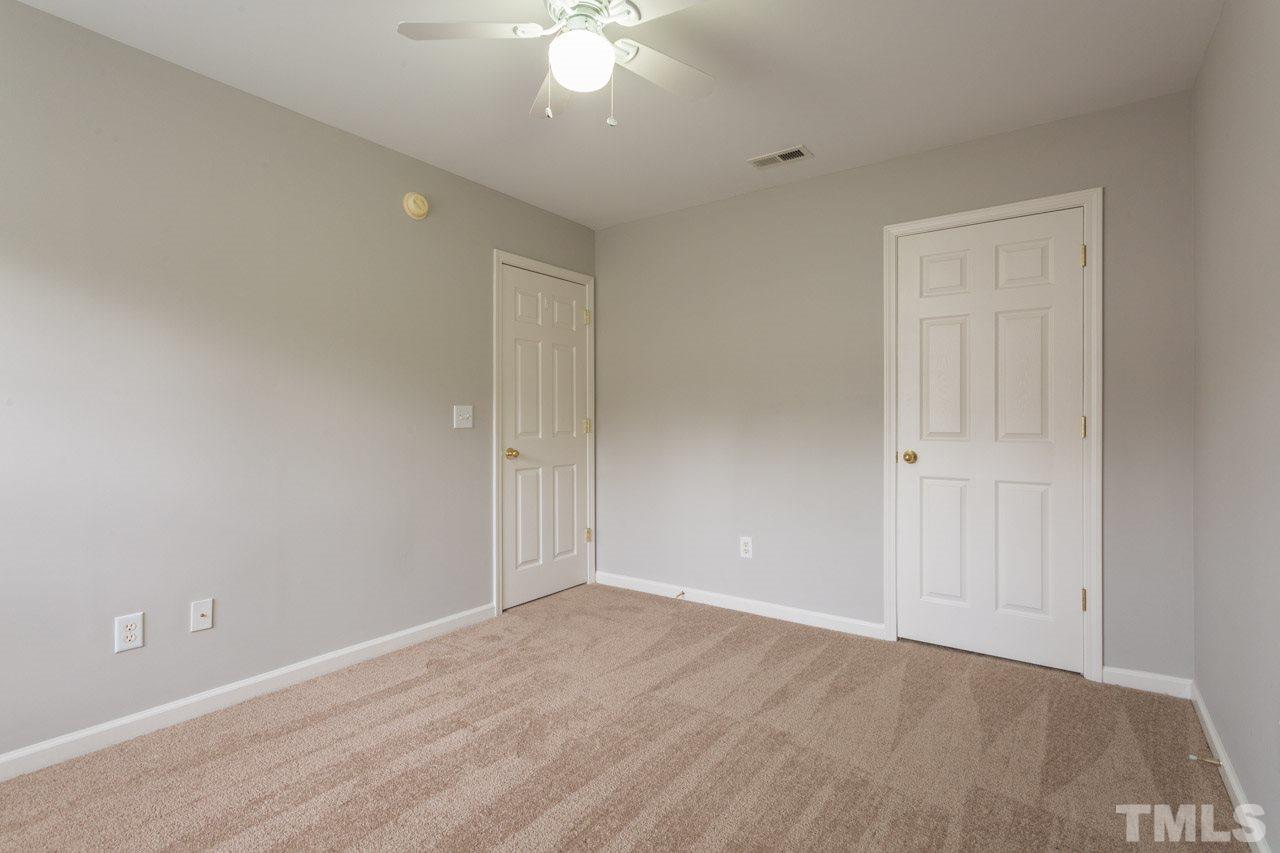 5106 Echo Ridge Road Raleigh, NC 27612 - Photo 20 of 23