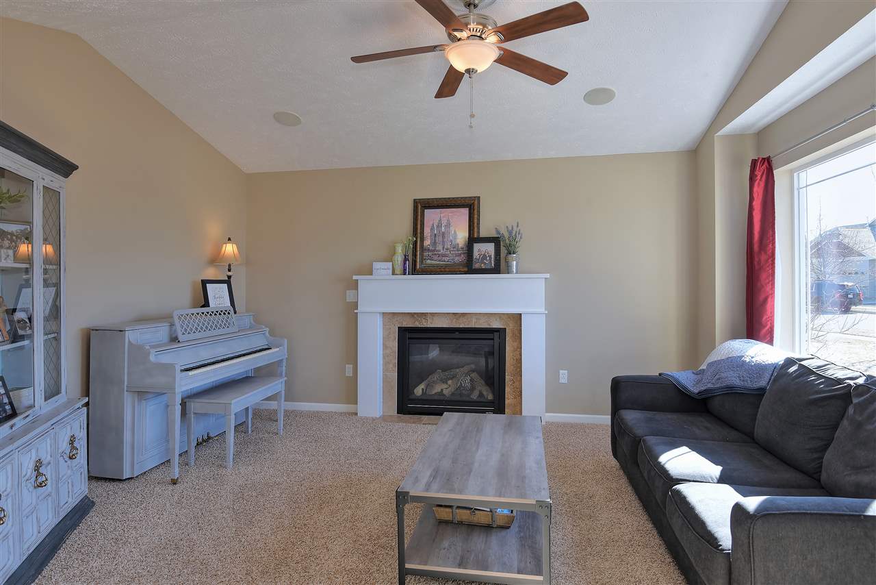 2816 West Graves Road Spokane, WA 99208 - Photo 7 of 20