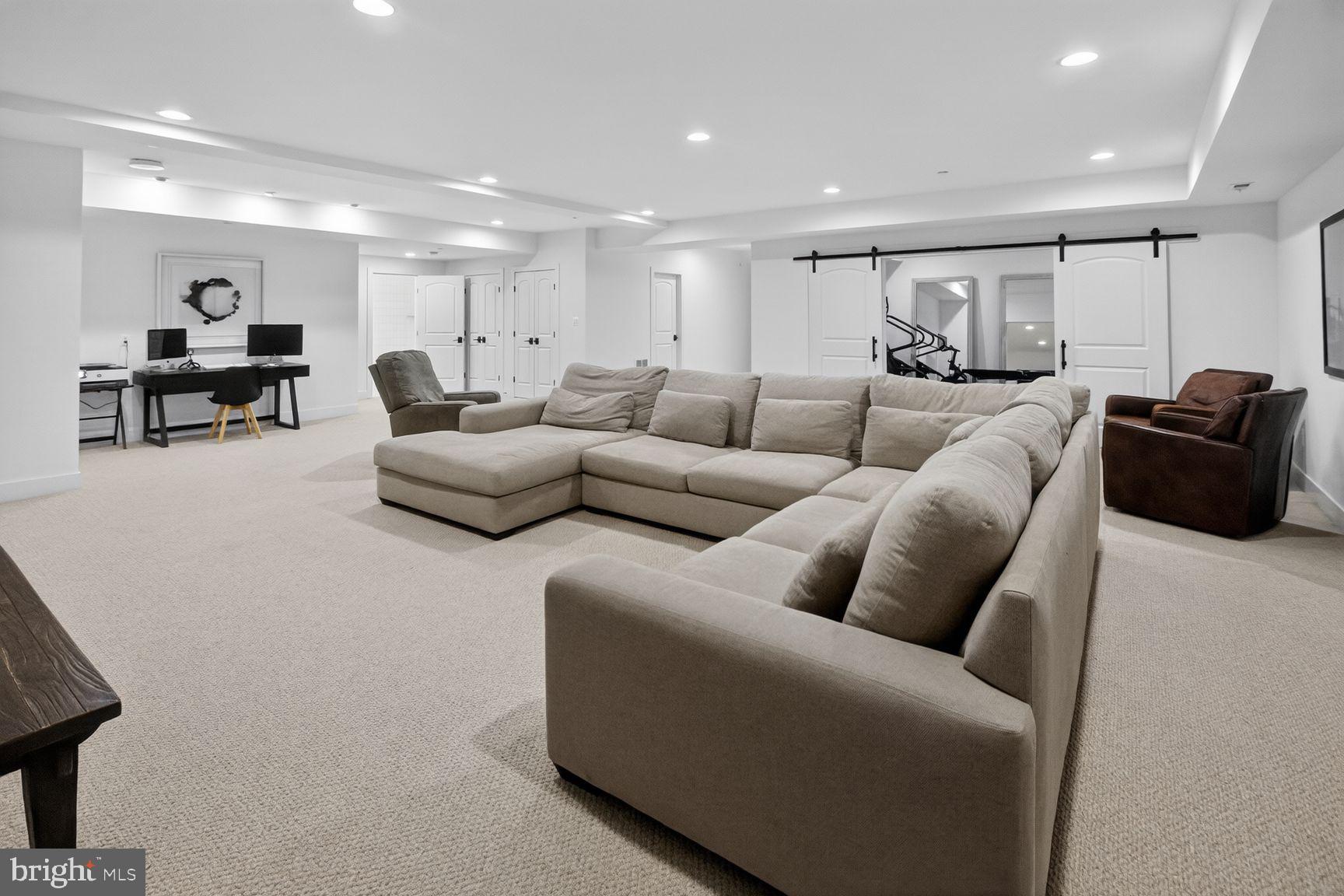 5613 Namakagan Road Bethesda, MD 20816 - Photo 47 of 58