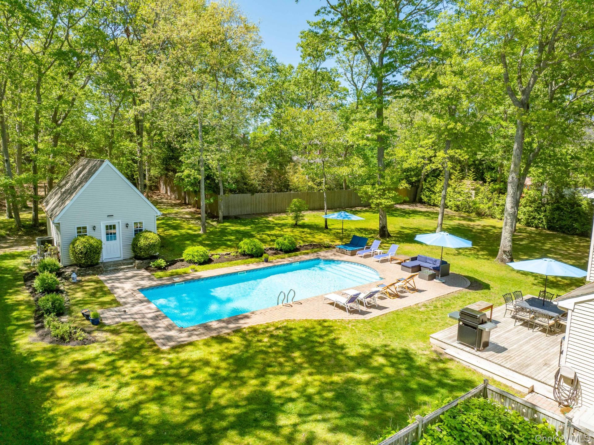 3 East Brook Road Eastport, NY 11941 - Photo 4 of 39