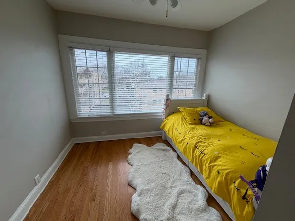 $2,250 | 4820 Elm Street, Unit 3, Skokie, IL 60077