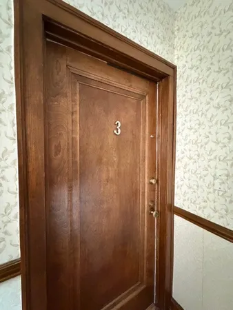 $2,250 | 4820 Elm Street, Unit 3, Skokie, IL 60077