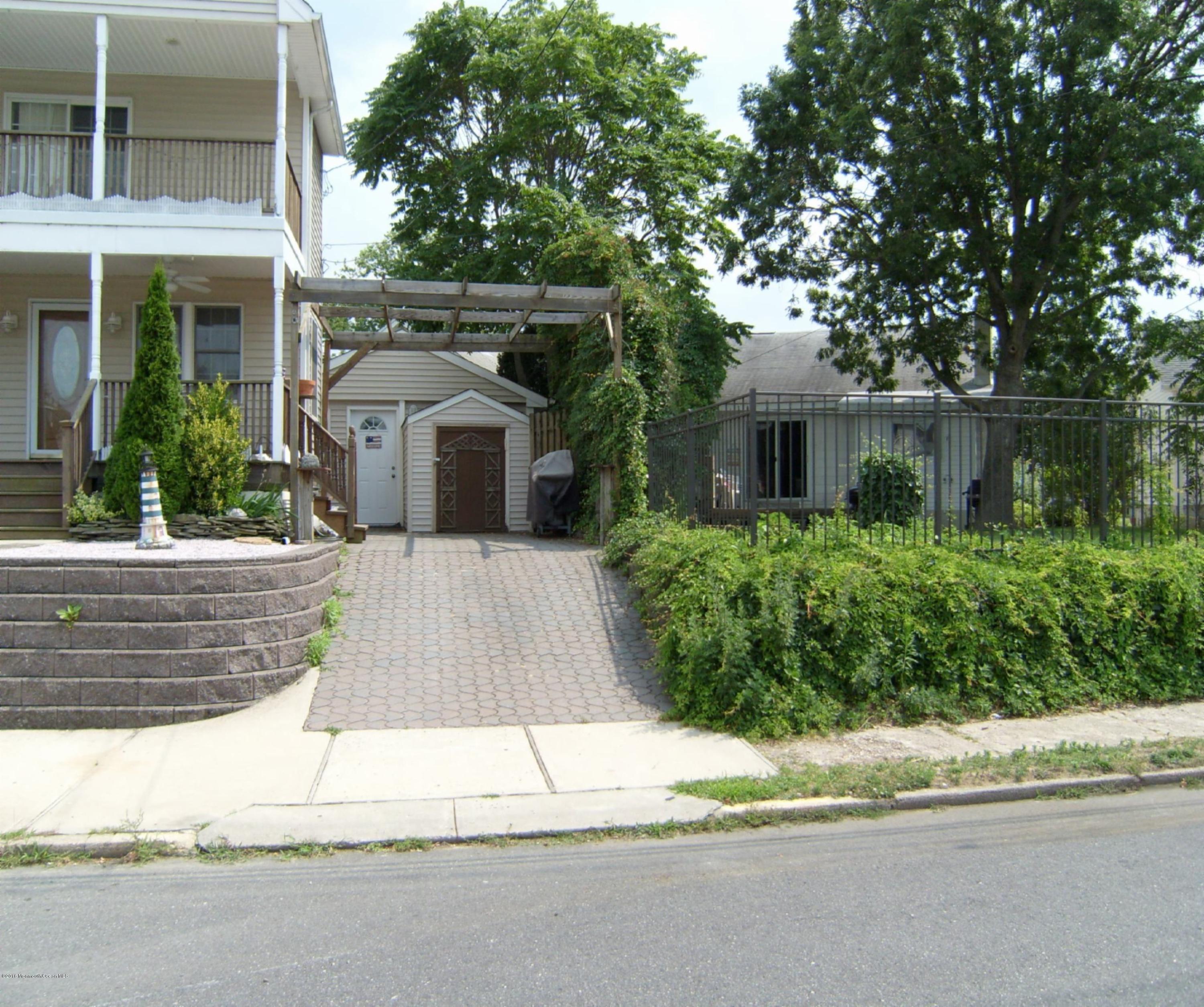 327 New Bedford Road, Unit COTTAGE Belmar, NJ 07719 - Photo 1 of 5 SL740122