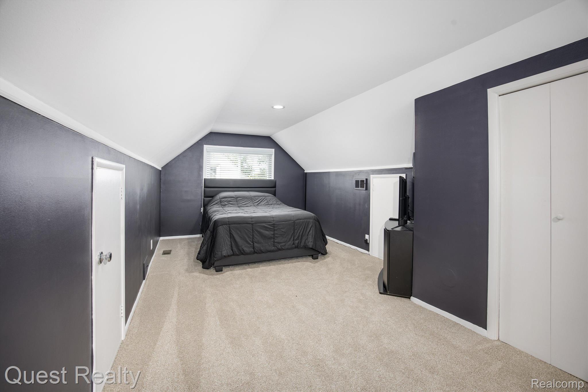 3403 Durham Road Royal Oak, MI 48073 - Photo 23 of 31 Gallery Image 23