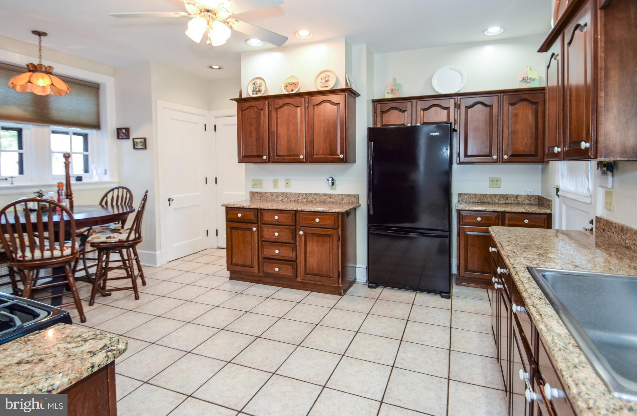 144 Merion Road York, PA 17403 - Photo 31 of 73 Gallery Image 31
