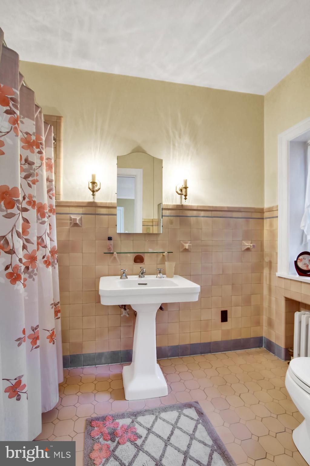 144 Merion Road York, PA 17403 - Photo 44 of 73 Gallery Image 44