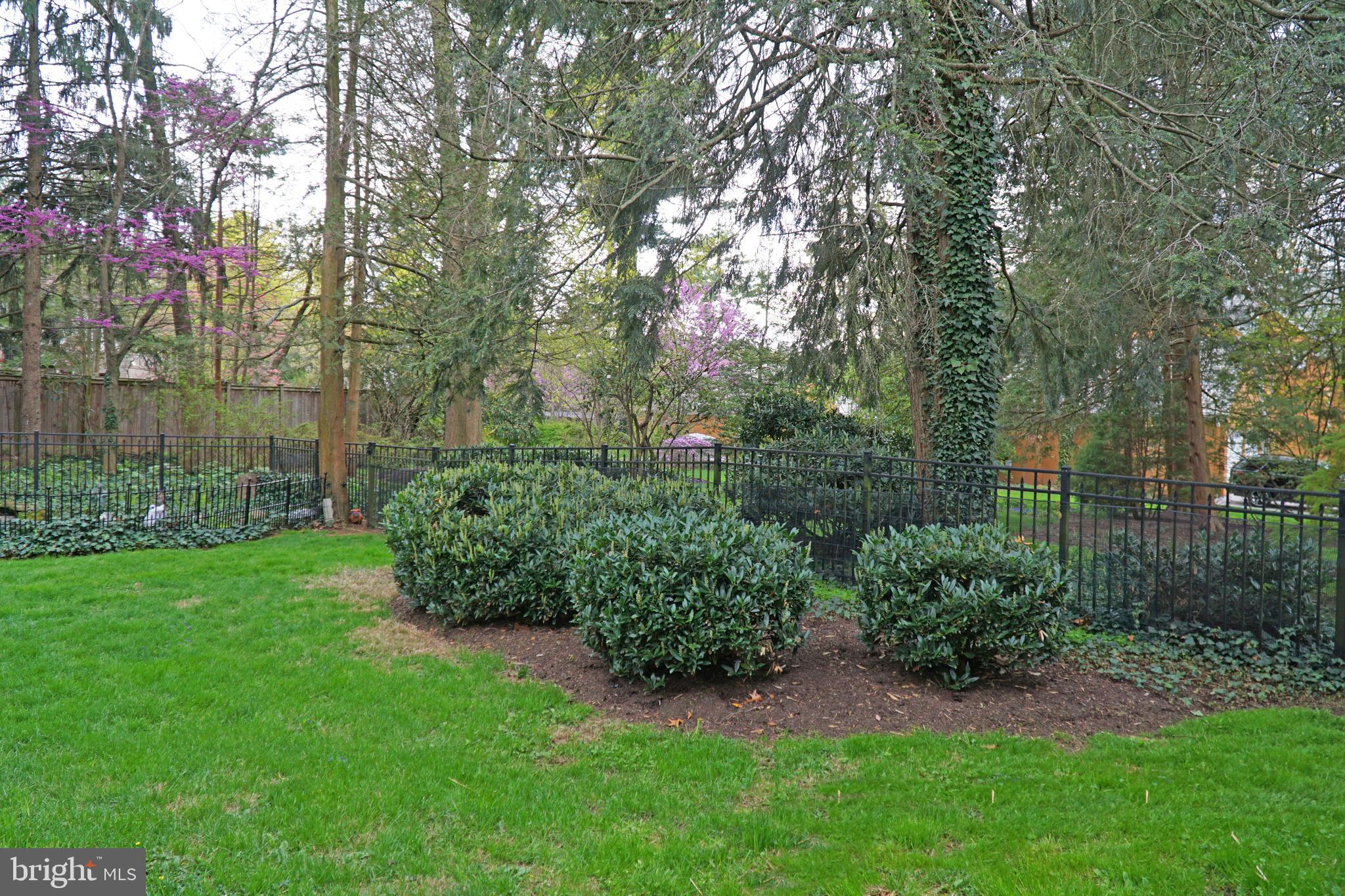 144 Merion Road York, PA 17403 - Photo 8 of 73 Gallery Image 8
