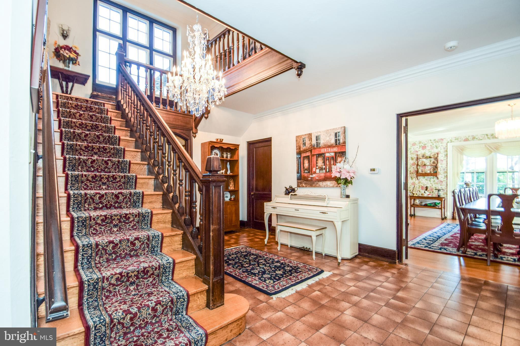 144 Merion Road York, PA 17403 - Photo 10 of 73 Gallery Image 10