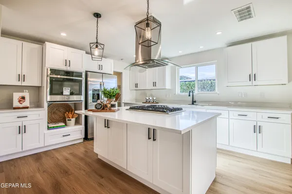 $630,000 | 1210 La Cruz Drive, El Paso, TX 79902