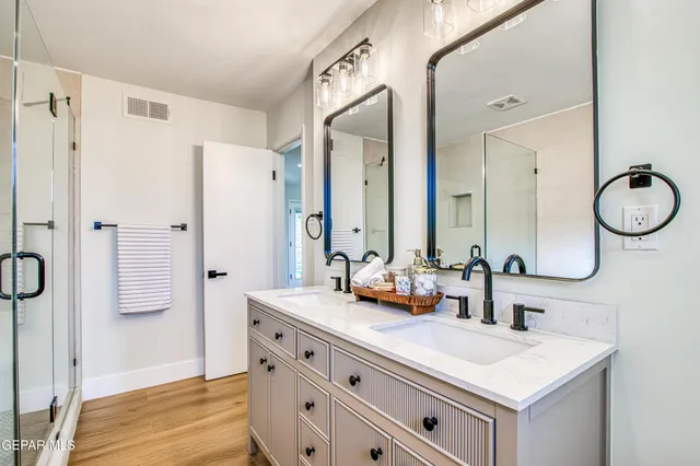 $630,000 | 1210 La Cruz Drive, El Paso, TX 79902