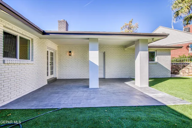 $630,000 | 1210 La Cruz Drive, El Paso, TX 79902