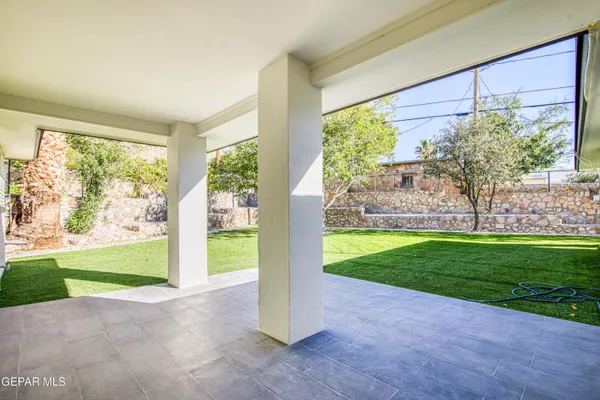 $630,000 | 1210 La Cruz Drive, El Paso, TX 79902