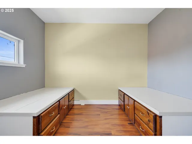 $429,500 | 1209 6th Street, Tillamook, OR 97141