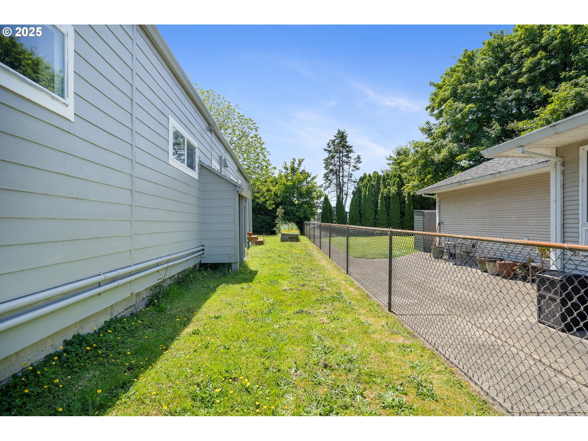 1209 6th Street Tillamook, OR 97141 - Photo 32 of 36