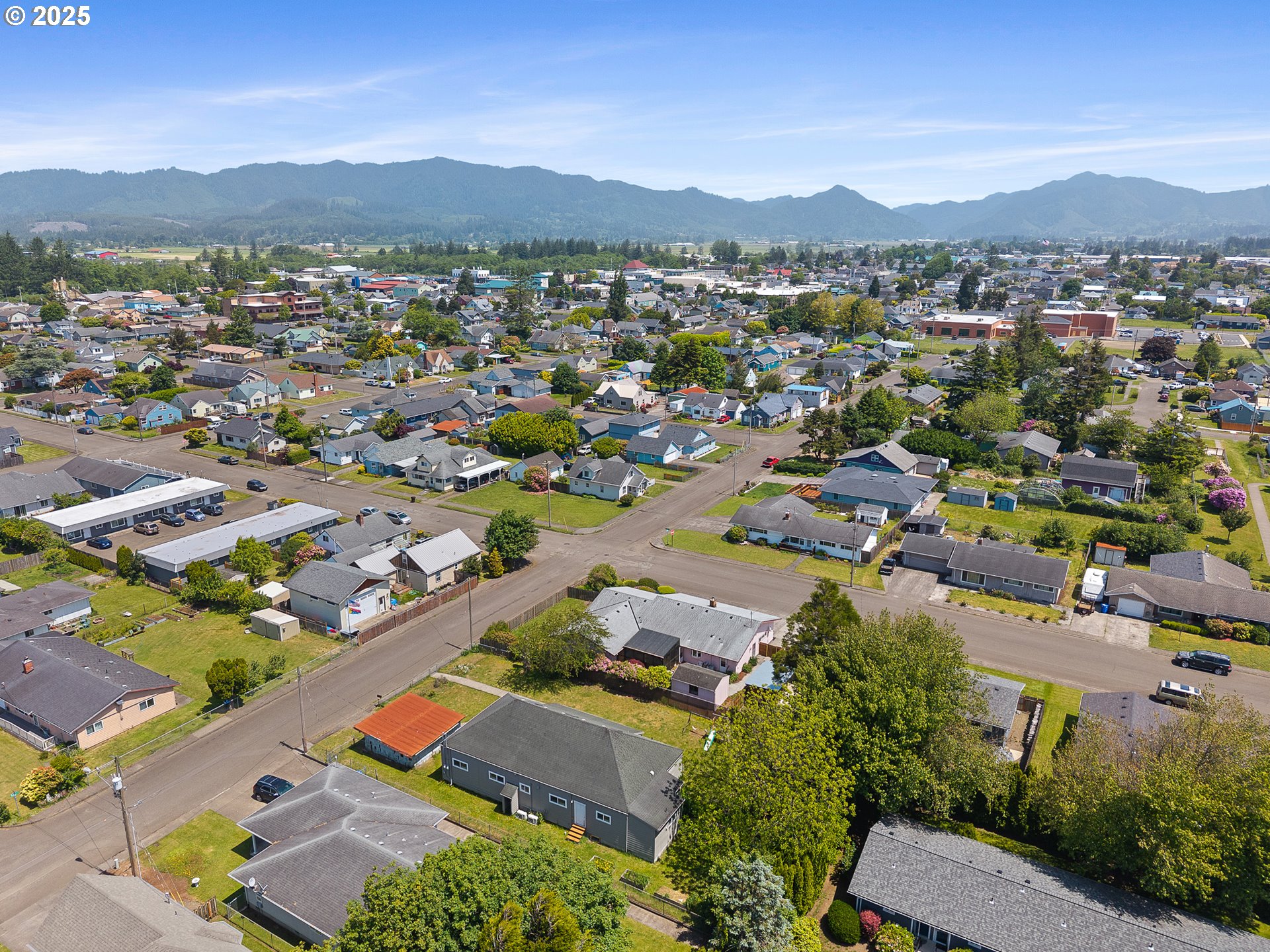 1209 6th Street Tillamook, OR 97141 - Photo 35 of 36