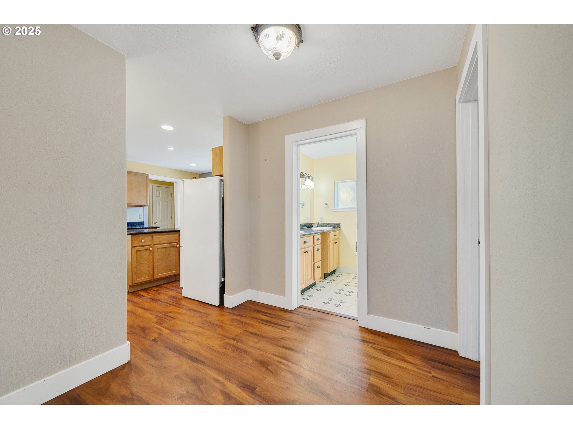 1209 6th Street Tillamook, OR 97141 - Photo 9 of 36