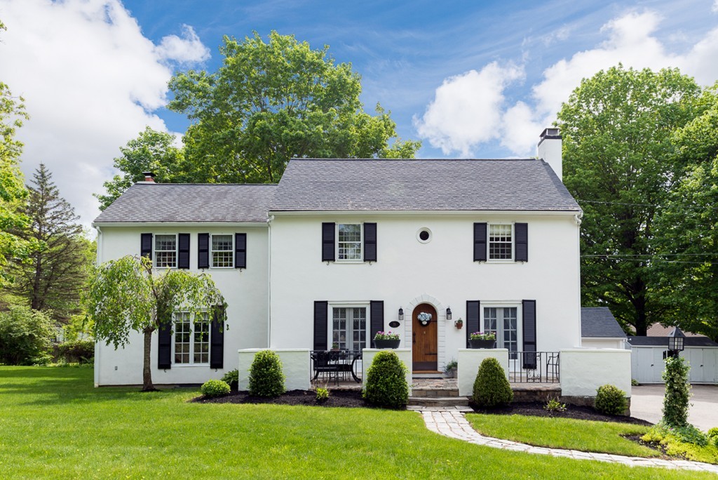 68 Cross Street Hingham, MA 02043 - Photo 2 of 26 a front view of house with yard and green space