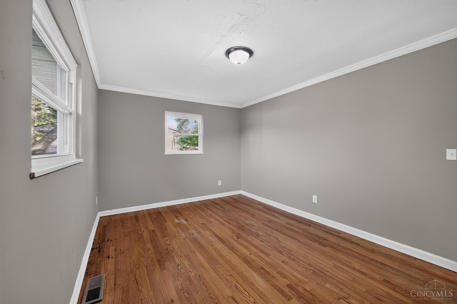 2015 Windmill Way Cincinnati, OH 45240 - Photo 27 of 32
