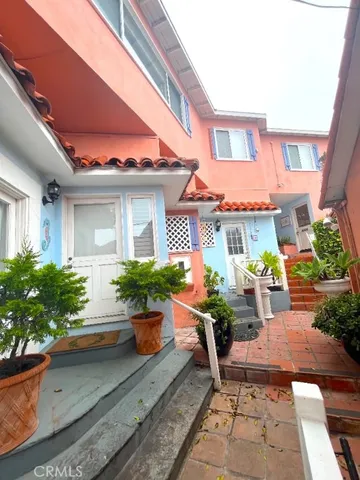 $2,295 | 212 North Coast Highway, Unit 14, Laguna Beach, CA 92651