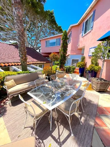 $2,295 | 212 North Coast Highway, Unit 14, Laguna Beach, CA 92651