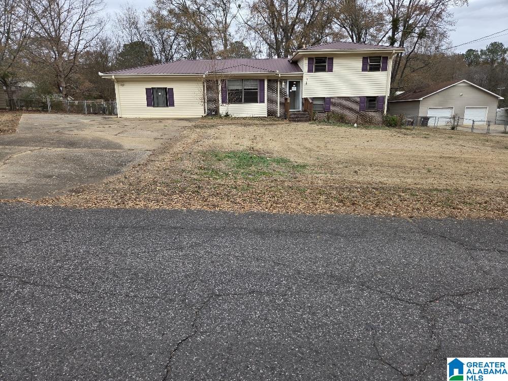 620 Cambridge Road Bessemer, AL 35023 - Photo 1 of 20