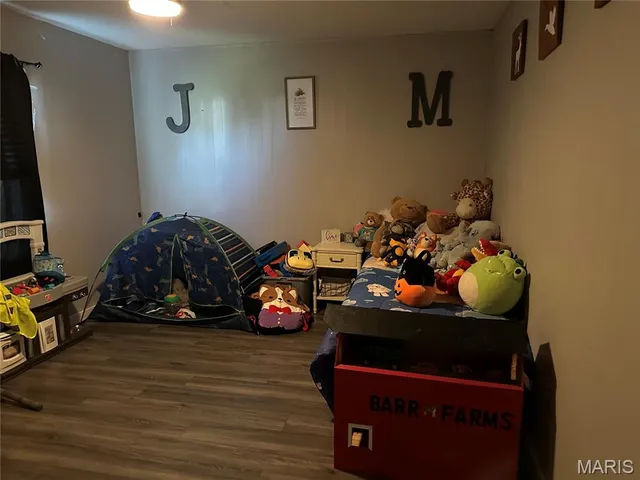 $85,000 | 385 Bryden Avenue, Vergennes, IL 62994