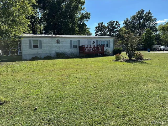 $85,000 | 385 Bryden Avenue, Vergennes, IL 62994