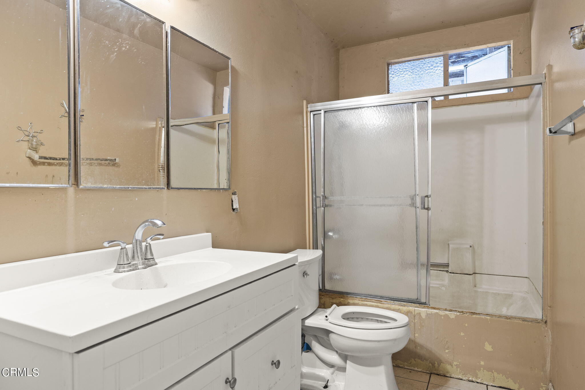 4829 Saviers Road Oxnard, CA 93033 - Photo 23 of 31 a bathroom with a sink toilet and shower