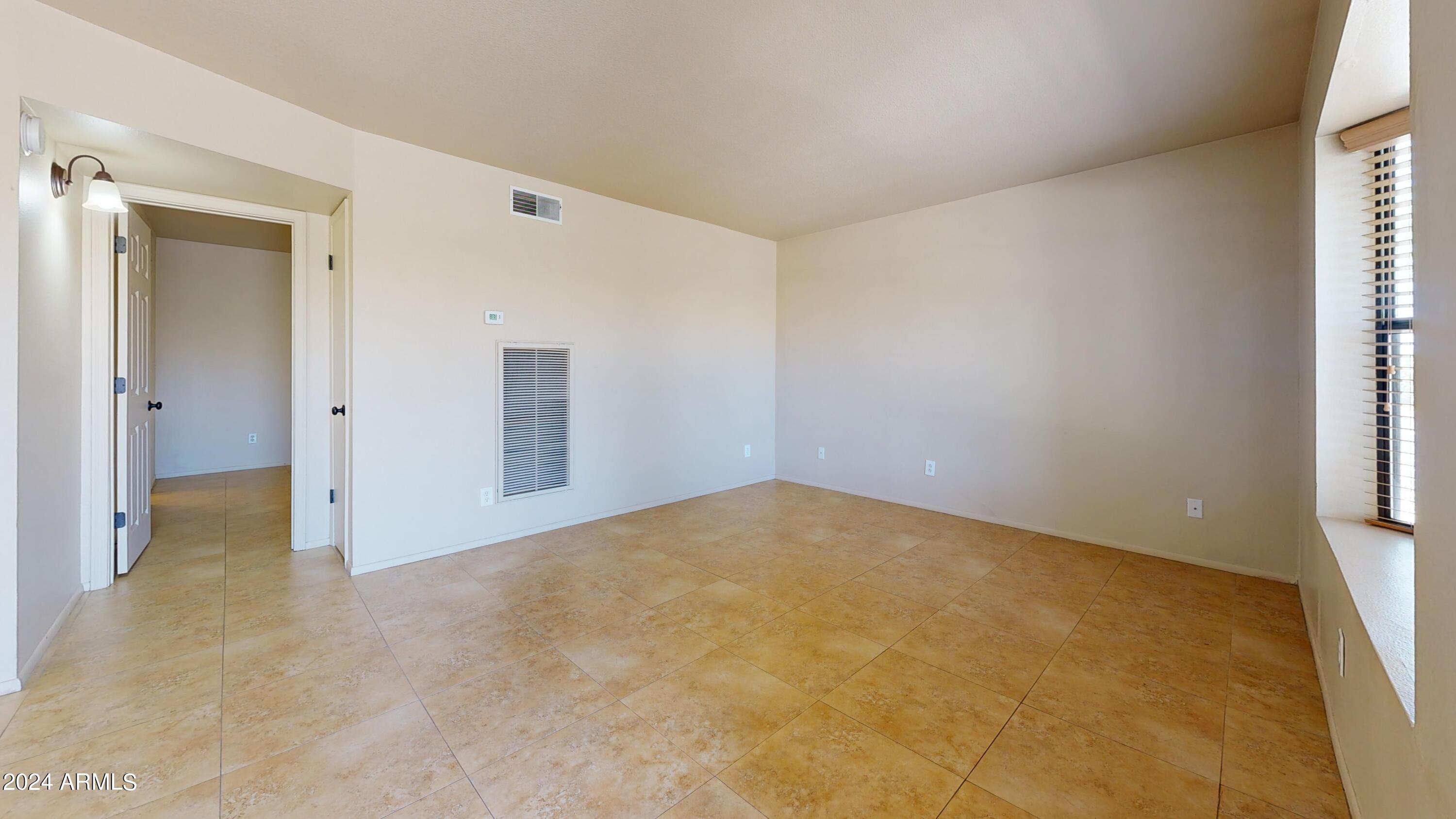 3270 South Goldfield Road, Unit 312 Apache Junction, AZ 85119 - Photo 4 of 19 Living room