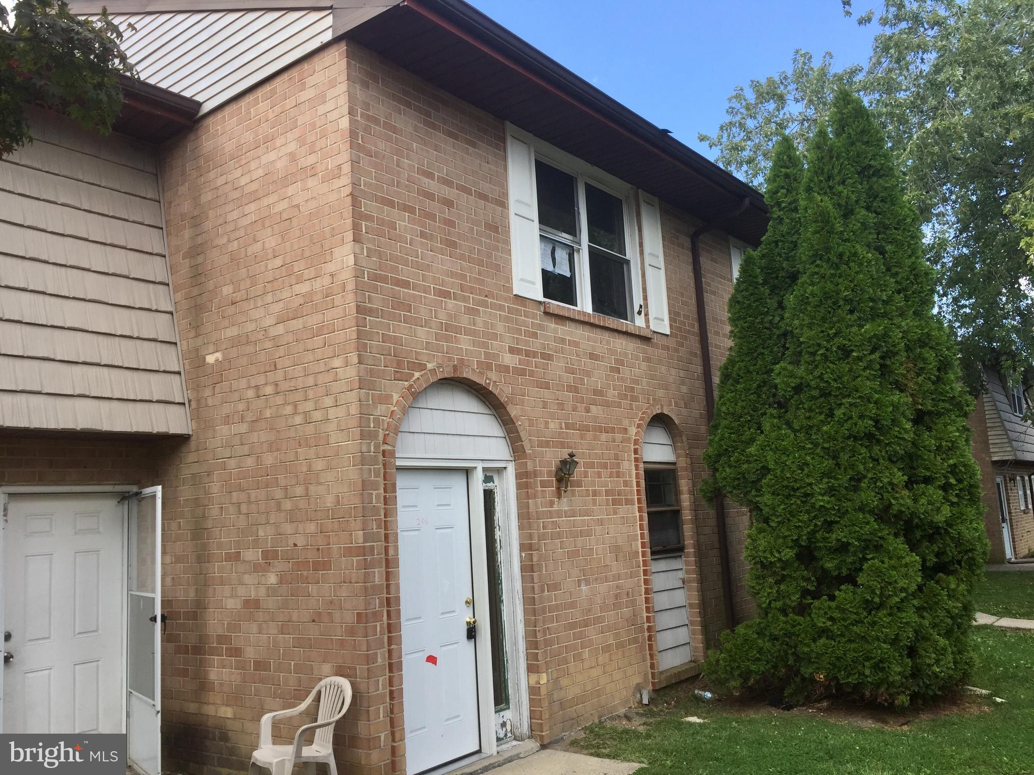 206 Via Cascata Drive Clementon, NJ 08021 - Photo 3 of 25