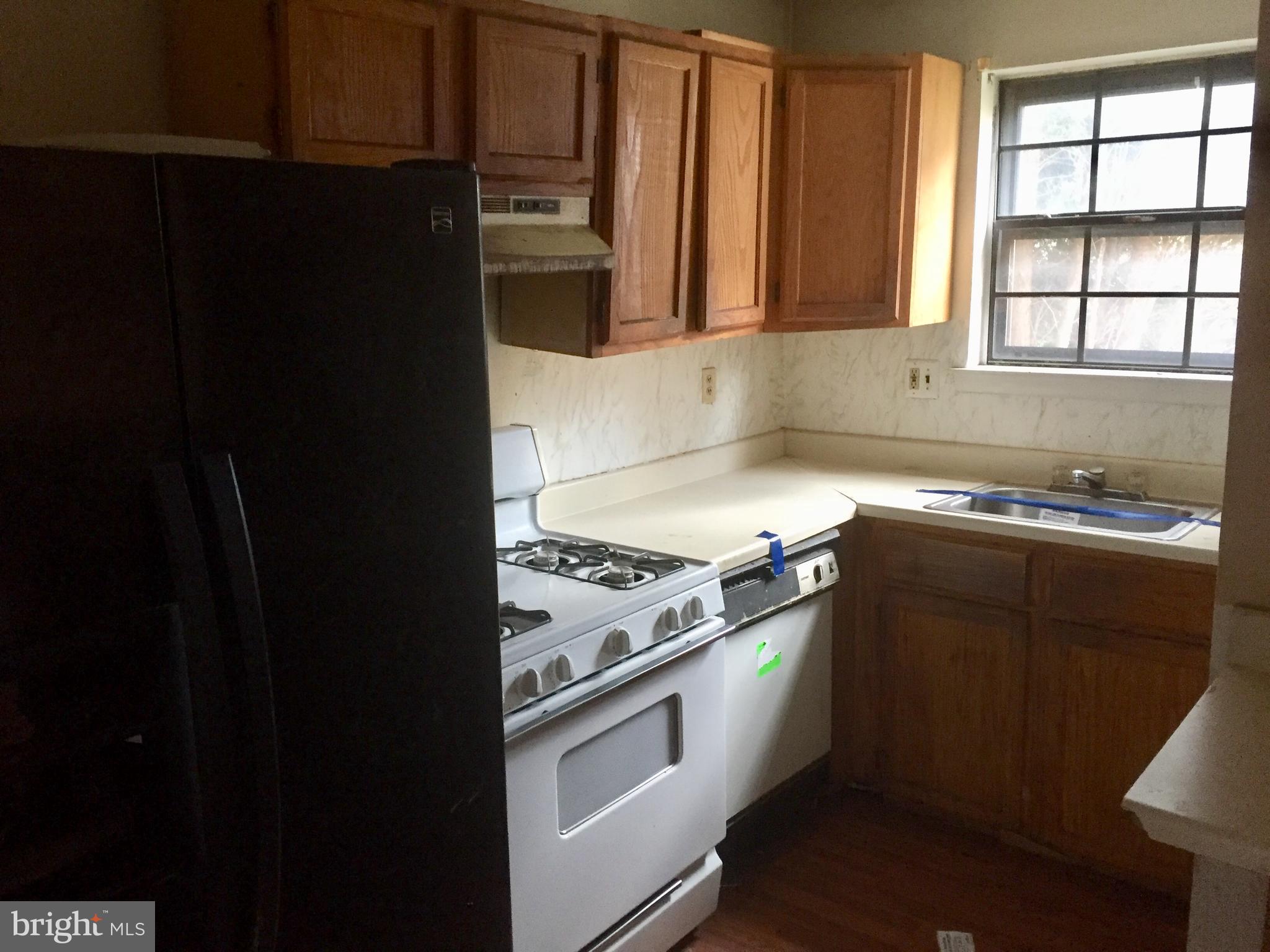 206 Via Cascata Drive Clementon, NJ 08021 - Photo 4 of 25