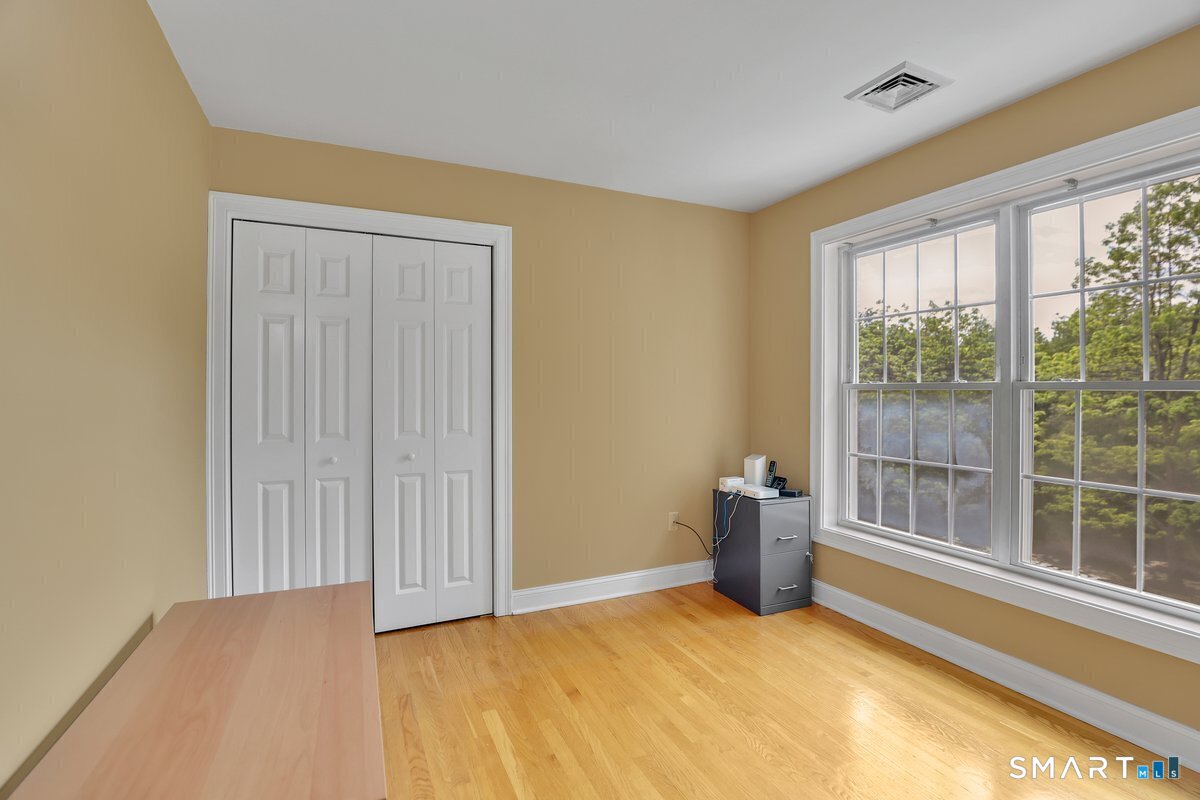 95 Higgins Road Cheshire, CT 06410 - Photo 23 of 40 Gallery Image 23