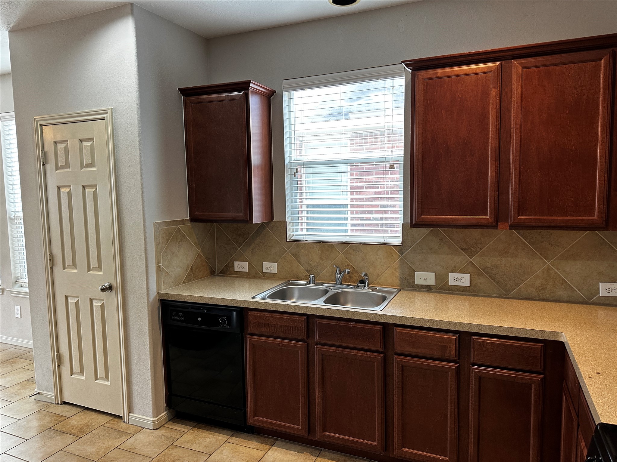 25110 Ginger Ranch Drive Katy, TX 77494 - Photo 7 of 27