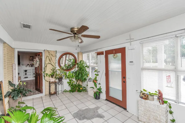 $490,000 | 8209 Howard Drive, Houston, TX 77017