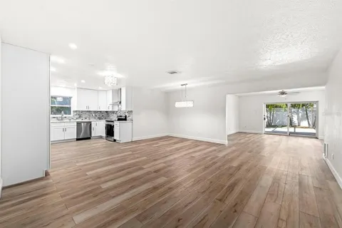 $675,000 | 4540 Bayshore Boulevard Northeast, St. Petersburg, FL 33703