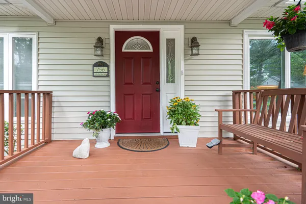 a view of front door and porch