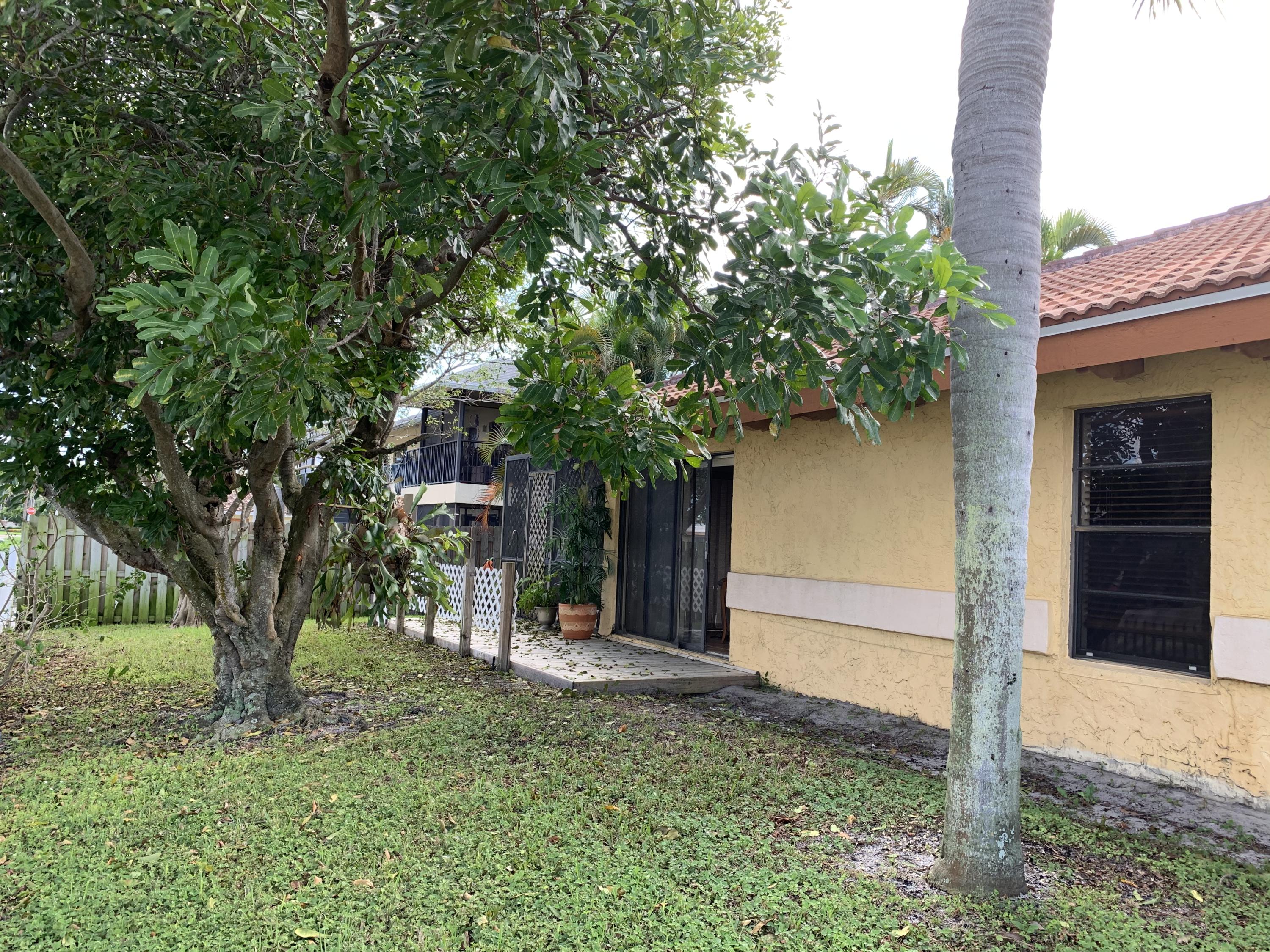 4498 Northeast 5th Avenue Boca Raton, FL 33431 - Photo 13 of 16 2020-11-16 11.13.35