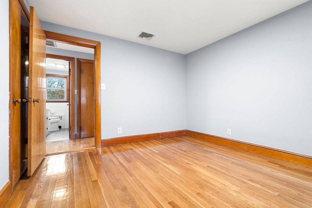71 Range Heights Road Lynn, MA 01904 - Photo 22 of 37 Gallery Image 22