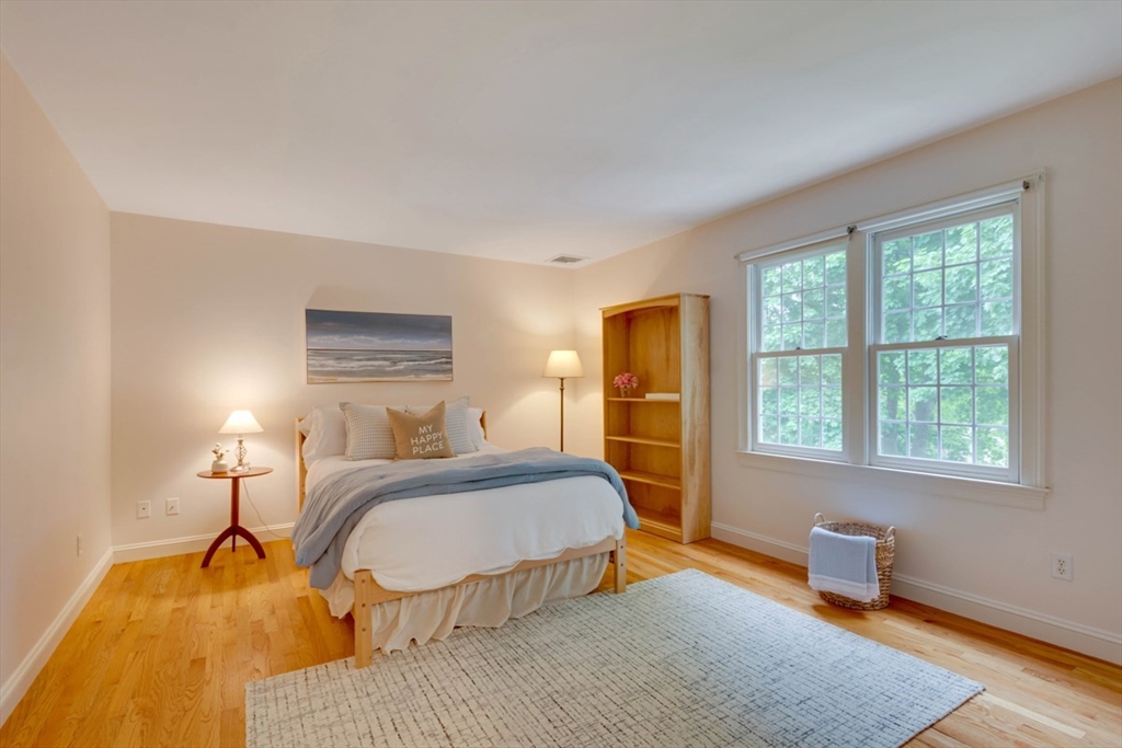96 Richdale Road Needham, MA 02494 - Photo 32 of 41