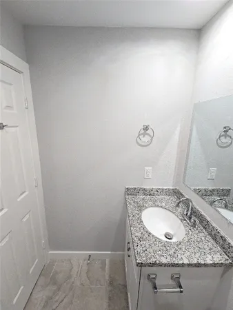 $1,850 | 4626 Shreveport Boulevard, Unit B, Houston, TX 77028