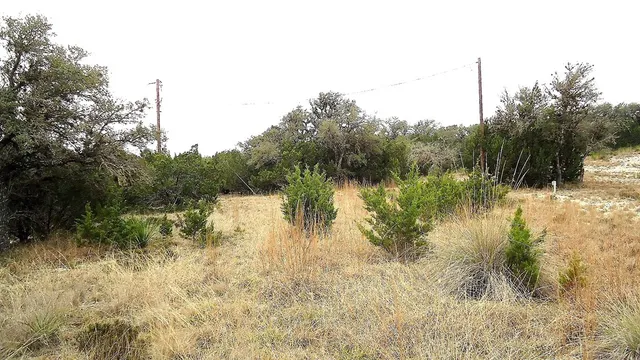 $89,900 | 137 Middle Road, Rio Frio, TX 78879