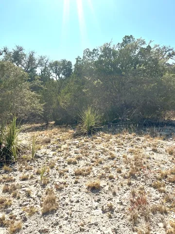 $89,900 | 137 Middle Road, Rio Frio, TX 78879